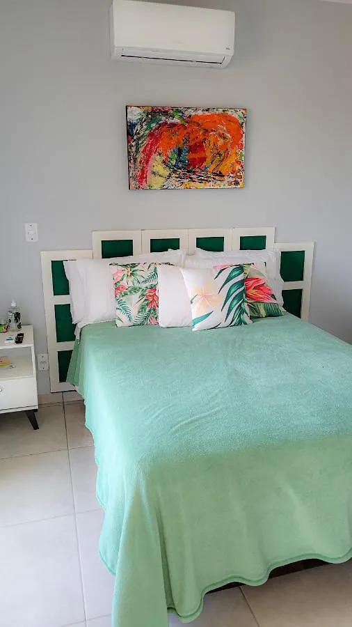 Rosa Surf Hostel & Food Praia do Rosa